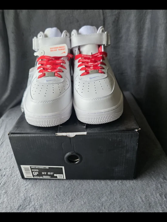 Nike White Air Force 1 High with Red Supreme Laces - Picture 8 of 16